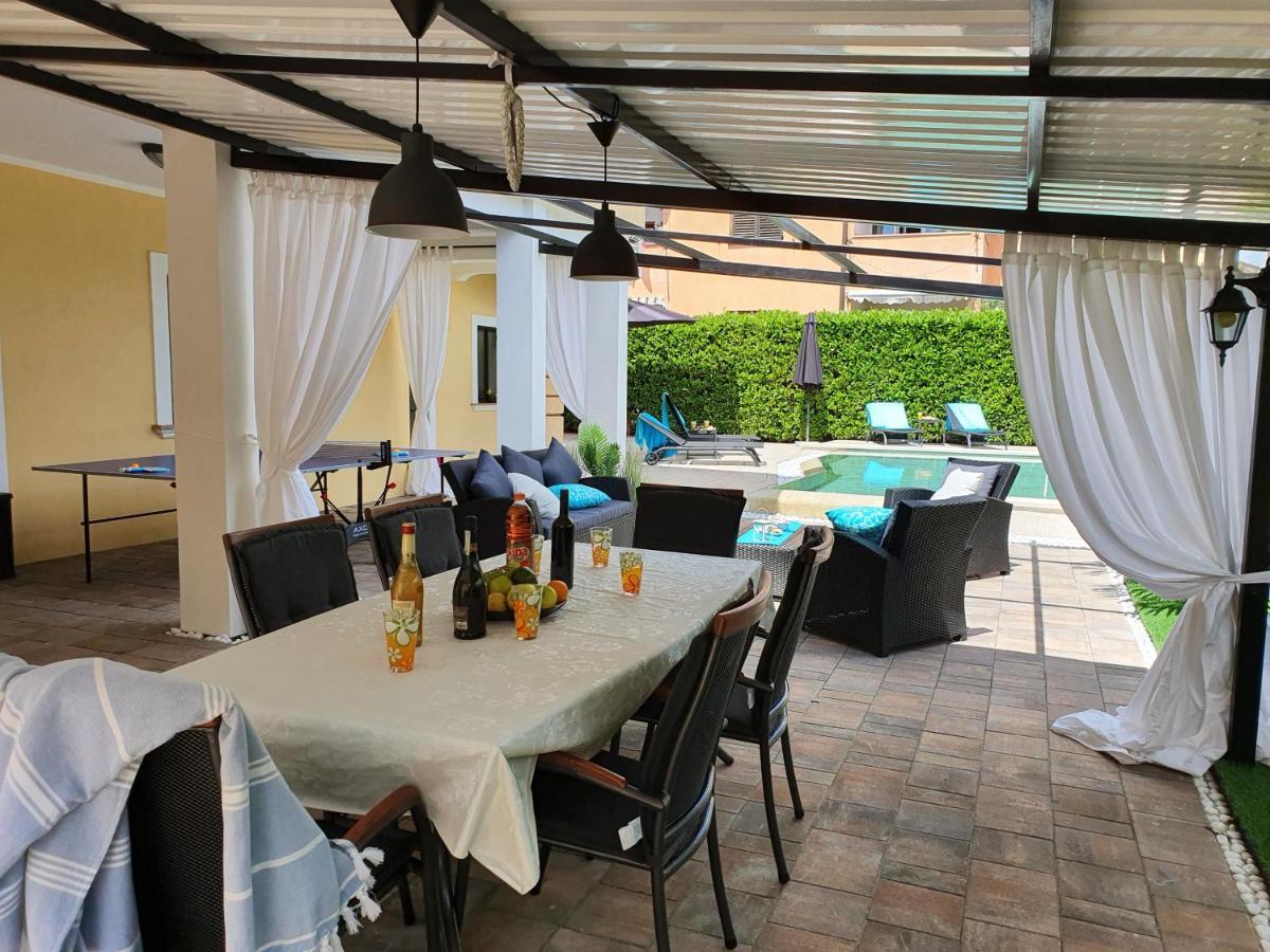 Apartmens Alenka Ρόβινι Εξωτερικό φωτογραφία